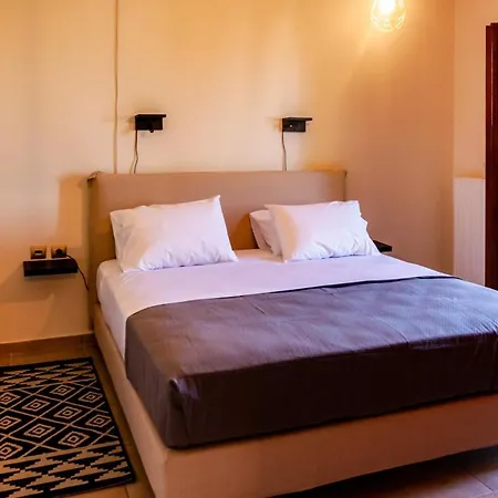 Optimist Air Spacious Apartment Near Beach 度假居 阿佐里姆诺斯