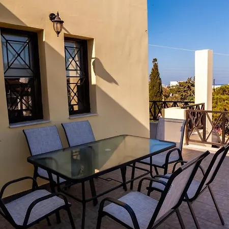 Optimist Air Spacious Apartment Near Beach * 阿佐里姆诺斯